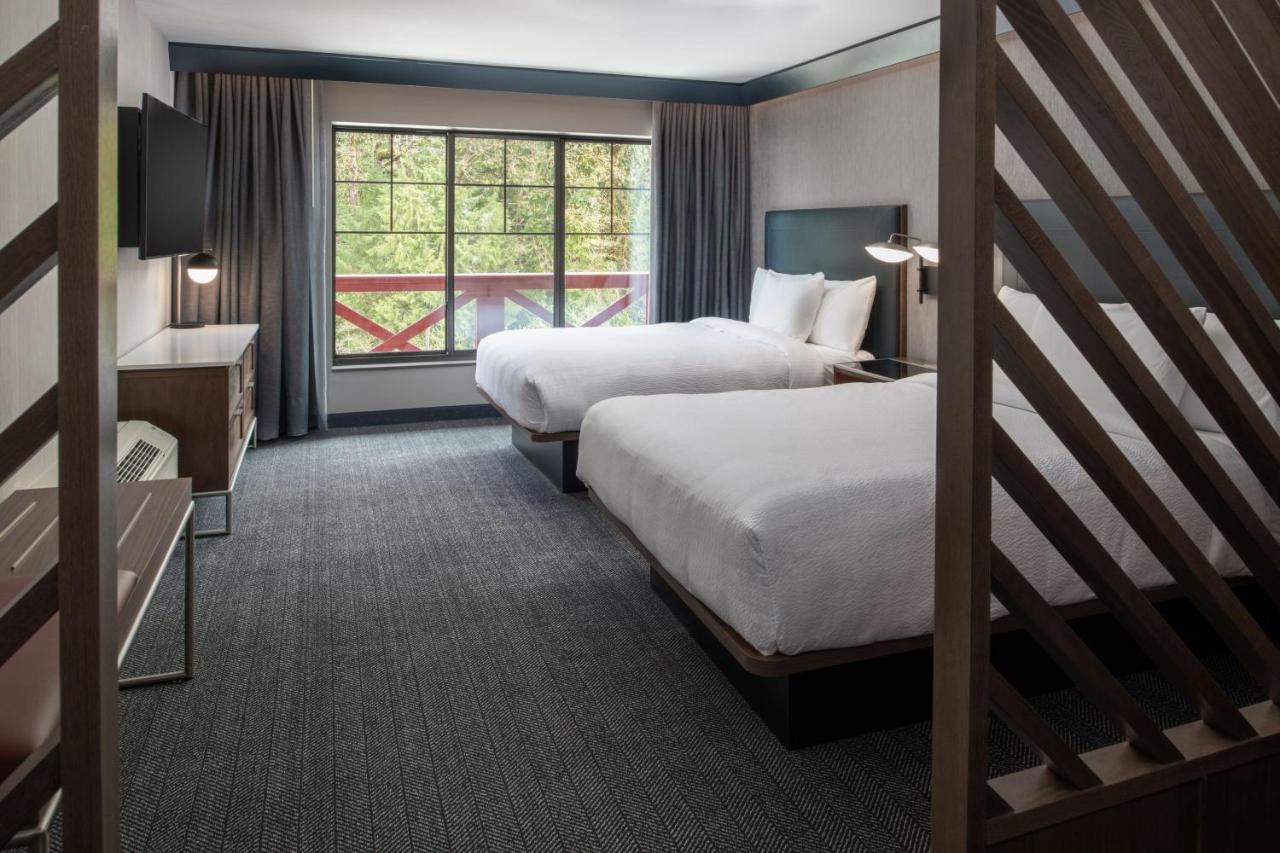 Courtyard By Marriott Olympia Hotel Eksteriør billede