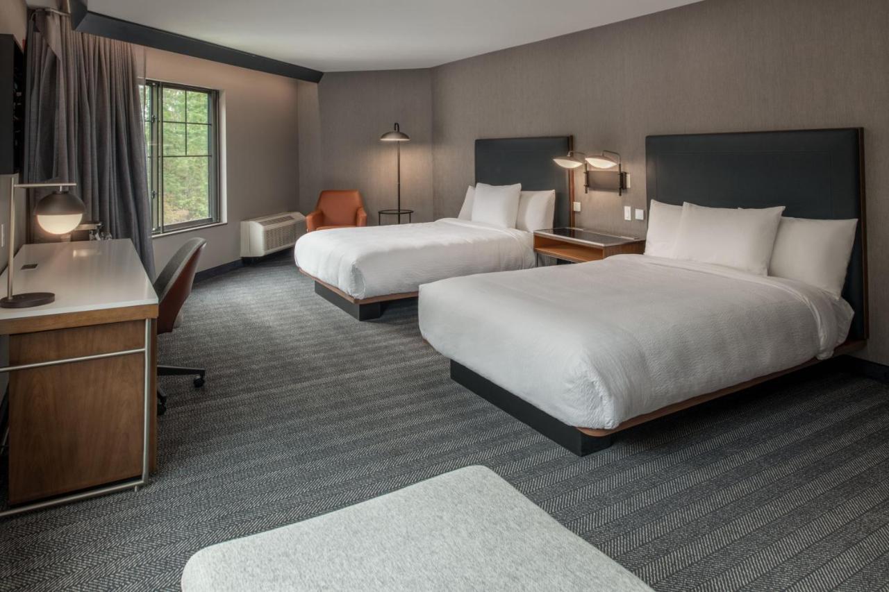 Courtyard By Marriott Olympia Hotel Eksteriør billede